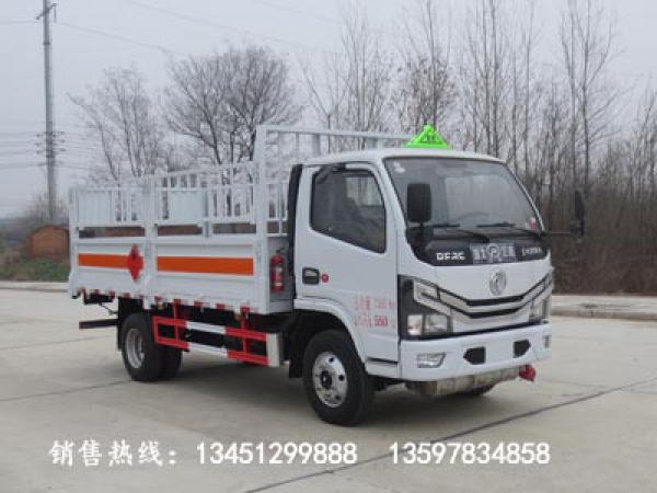 東風(fēng)氣瓶運(yùn)輸車(黃牌國(guó)六)